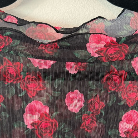 Sheer Black Floral Mesh Top – Plus Size (2XL Approx) Romantic Rose Print - Picture 4 of 4